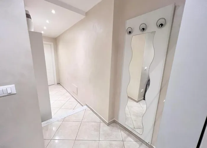 Garibaldi Apartamento Sanremo